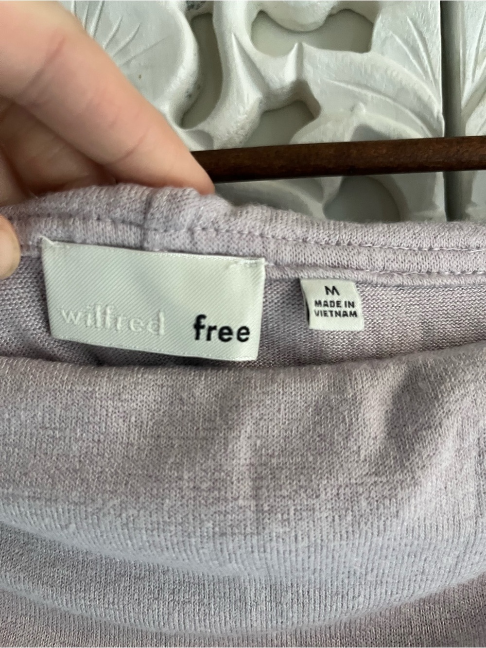 Aritzia Wilfred Free Off Shoulder Sweater Dress Lavender Knit Medium - Picture 3 of 6